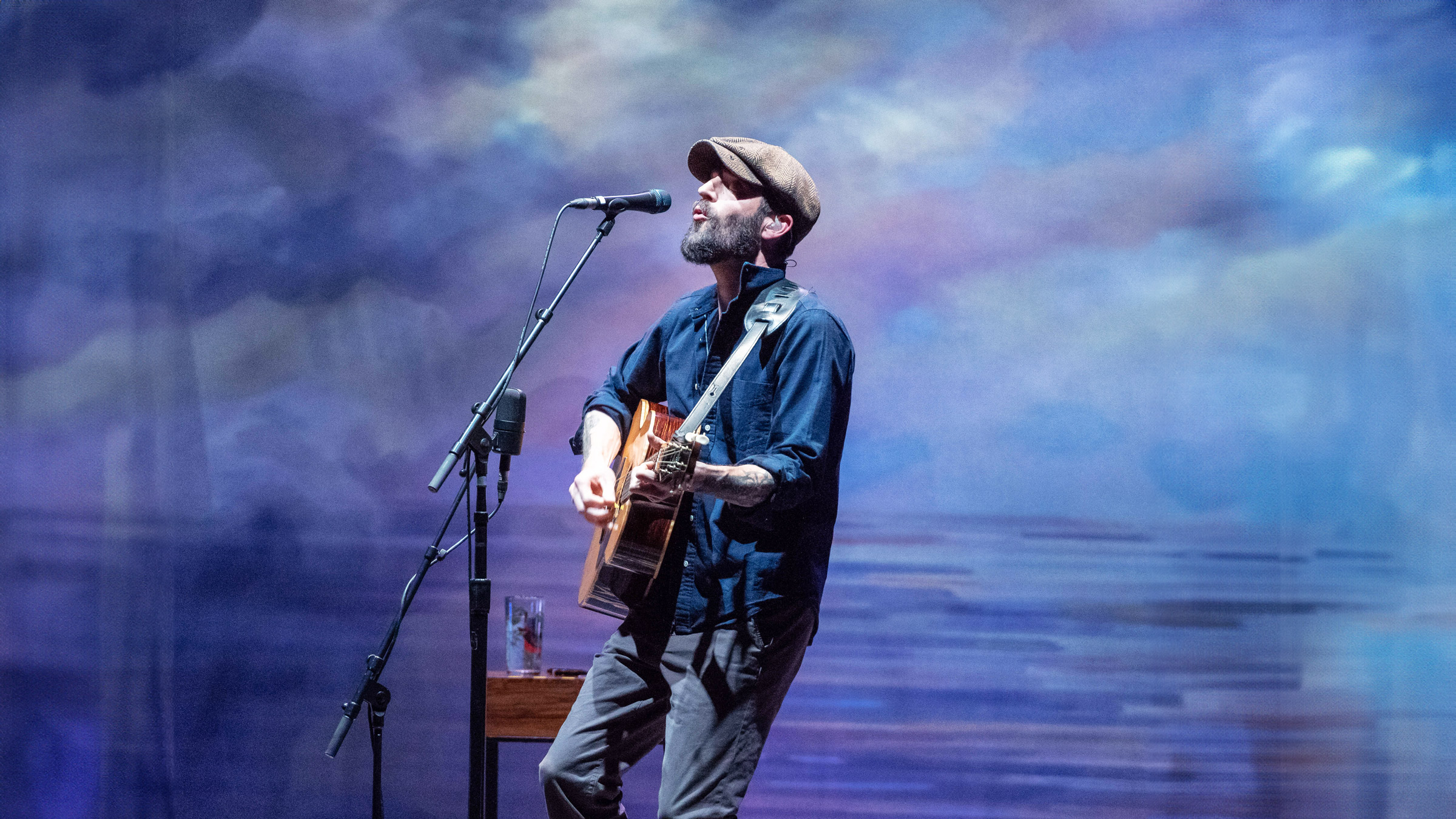 Ray Lamontagne live